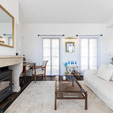 Villa Beautiful 4 Bedrooms With Pool And Garden